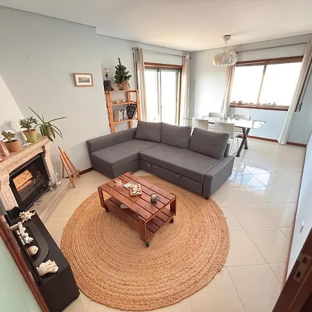 Spacious Coastal T2 - Apartament